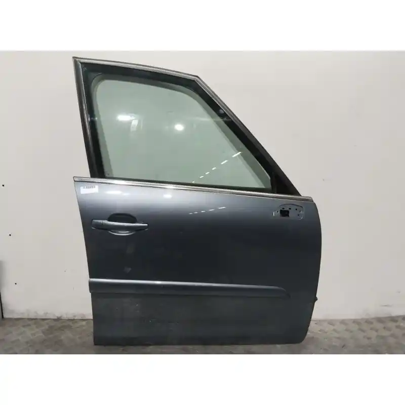 PUERTA DELANTERA DERECHA 9004Y0 De Moda