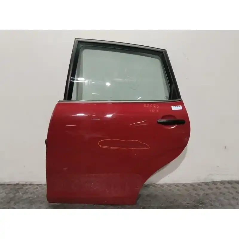 Stock Limitado PUERTA TRASERA IZQUIERDA 5P0833055A