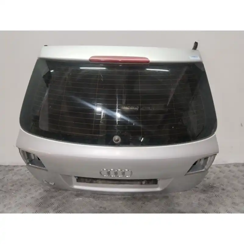 A Buen Precio PORTON TRASERO 8P4827023D