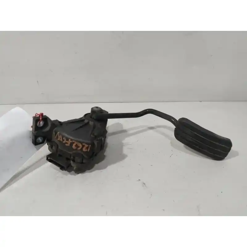 Novedad PEDAL ACELERADOR 7700313060