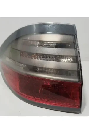 No Te Lo Pierdas PILOTO TRASERO IZQUIERDO 6M2113405AJ 1467473