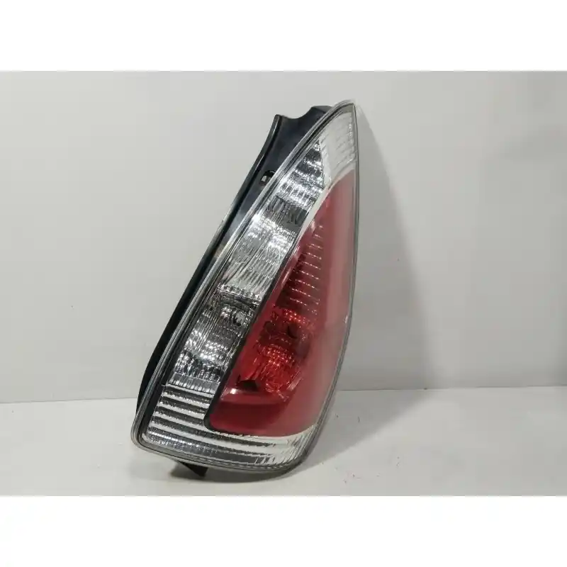 PILOTO TRASERO DERECHO C29151150 Precio De Oferta