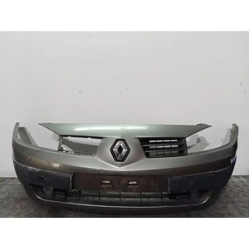 PARAGOLPES DELANTERO 7701474484 Liquidación