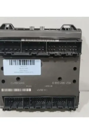 CAJA RELES / FUSIBLES 6Q1937049B Rebajas