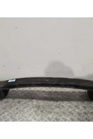 Moderno REFUERZO PARAGOLPES DELANTERO 8200375703