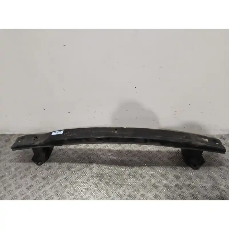 Moderno REFUERZO PARAGOLPES DELANTERO 8200375703