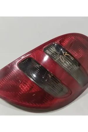 No Te Lo Pierdas PILOTO TRASERO DERECHO A1698201064R