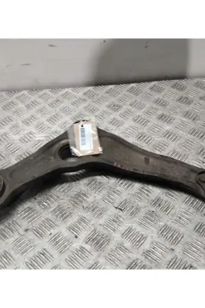 Marca Reconocida BRAZO SUSPENSION INFERIOR DELANTERO DERECHO 545049671R