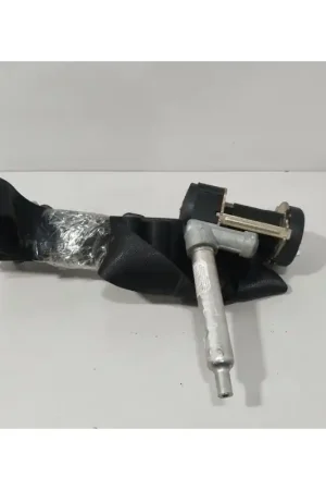 Ordena Ya CINTURON SEGURIDAD DELANTERO DERECHO 1688603285FKZ