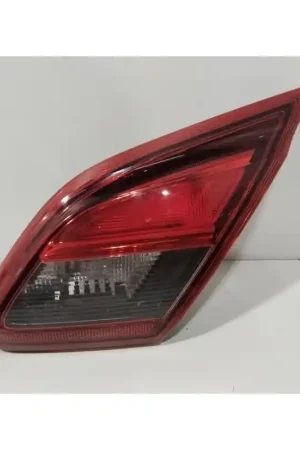 Novedad PILOTO TRASERO DERECHO INTERIOR 13454501 39012624