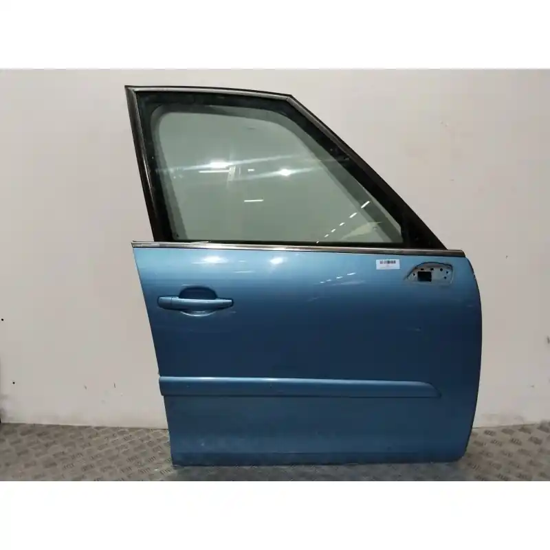 Venta Final PUERTA DELANTERA DERECHA 9004Y0