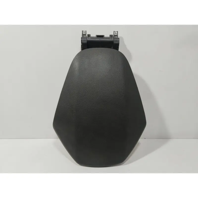 Oferta Especial GUANTERA DT11V04694A
