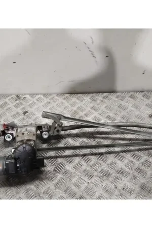 MOTOR LIMPIA DELANTERO 0390241724 Solo Hoy