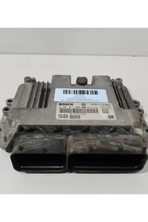 CENTRALITA MOTOR UCE 0281017064 Súper Precio