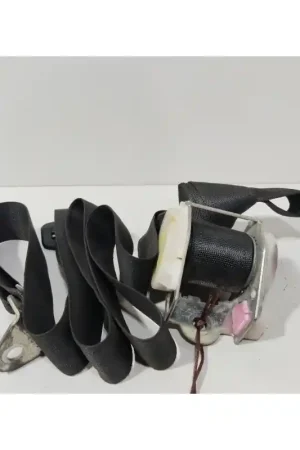 CINTURON SEGURIDAD TRASERO IZQUIERDO 13120731 Solo Hoy