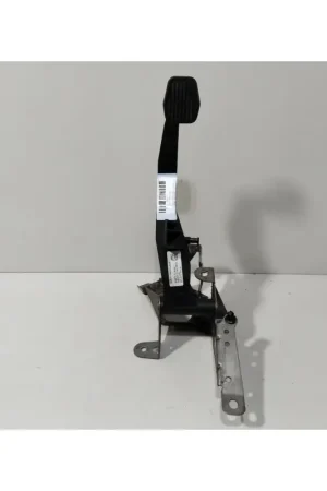 PEDAL EMBRAGUE BV617B633AAB Oferta De Temporada