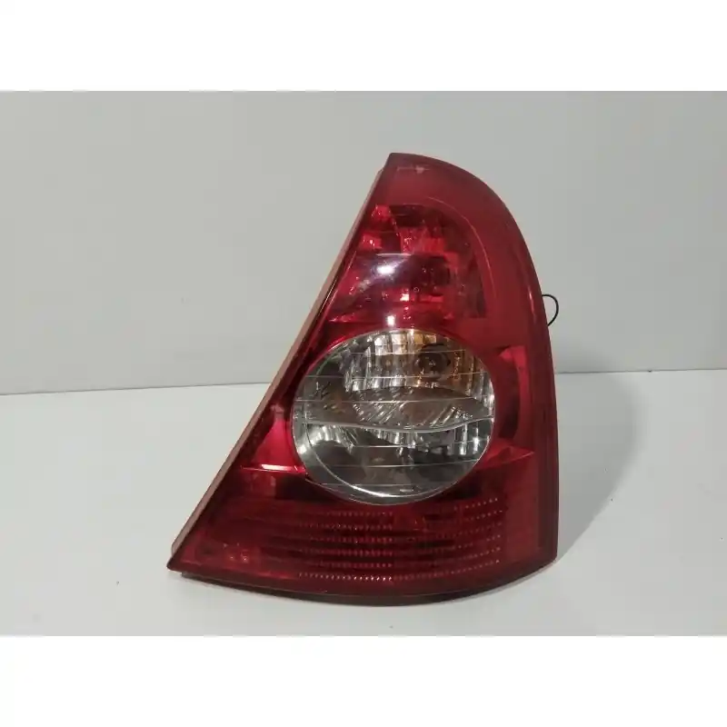 Compra Ahora PILOTO TRASERO DERECHO 7700410518