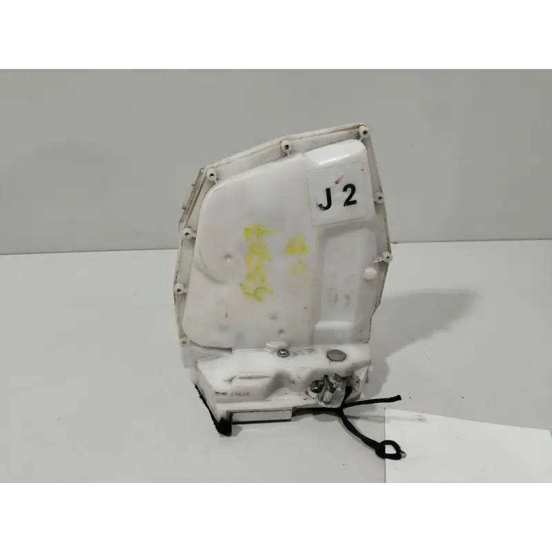 CERRADURA PUERTA TRASERA DERECHA 8230162J20 Entrega Rápida