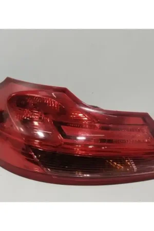 PILOTO TRASERO IZQUIERDO 13226856 De Moda