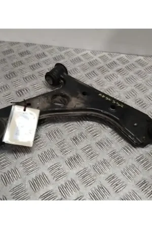 Pago Seguro BRAZO SUSPENSION INFERIOR DELANTERO DERECHO 5352038