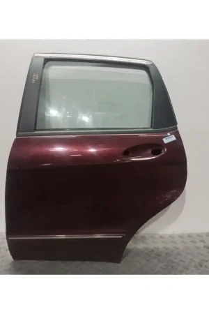 PUERTA TRASERA IZQUIERDA A1697300105 GRANATE Moderno