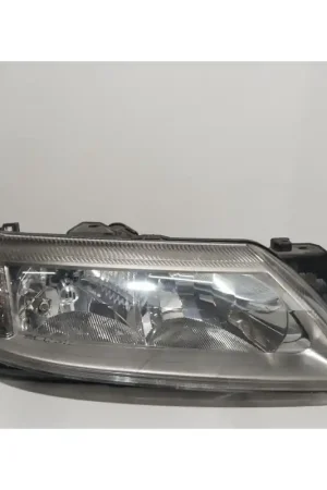 Mejor Precio FARO DERECHO 8200163324