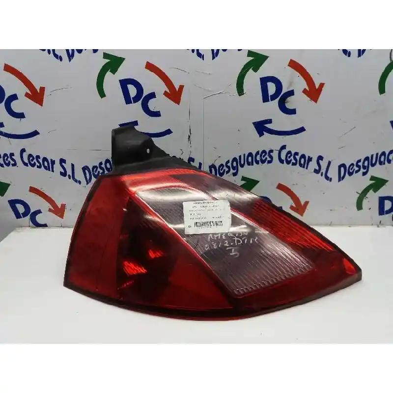 PILOTO TRASERO IZQUIERDO 8200142682 Marca Reconocida