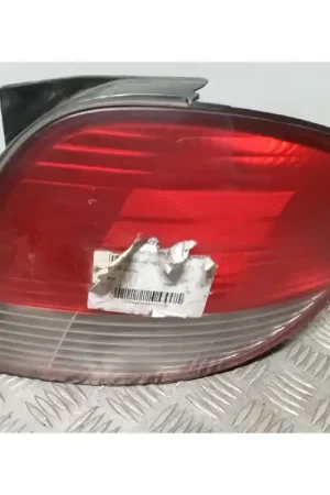 Última Versión PILOTO TRASERO DERECHO