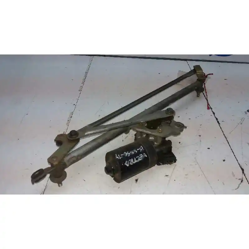 Bestseller MOTOR LIMPIA DELANTERO 0390241142
