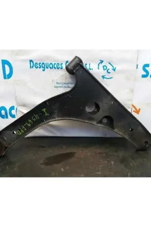 BRAZO SUSPENSION INFERIOR DELANTERO DERECHO Stock Limitado