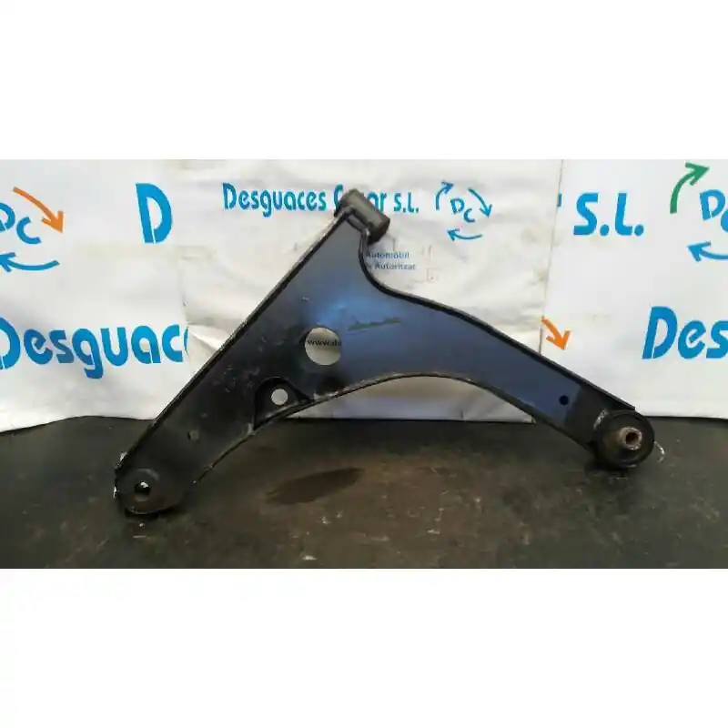 De Moda BRAZO SUSPENSION INFERIOR DELANTERO IZQUIERDO