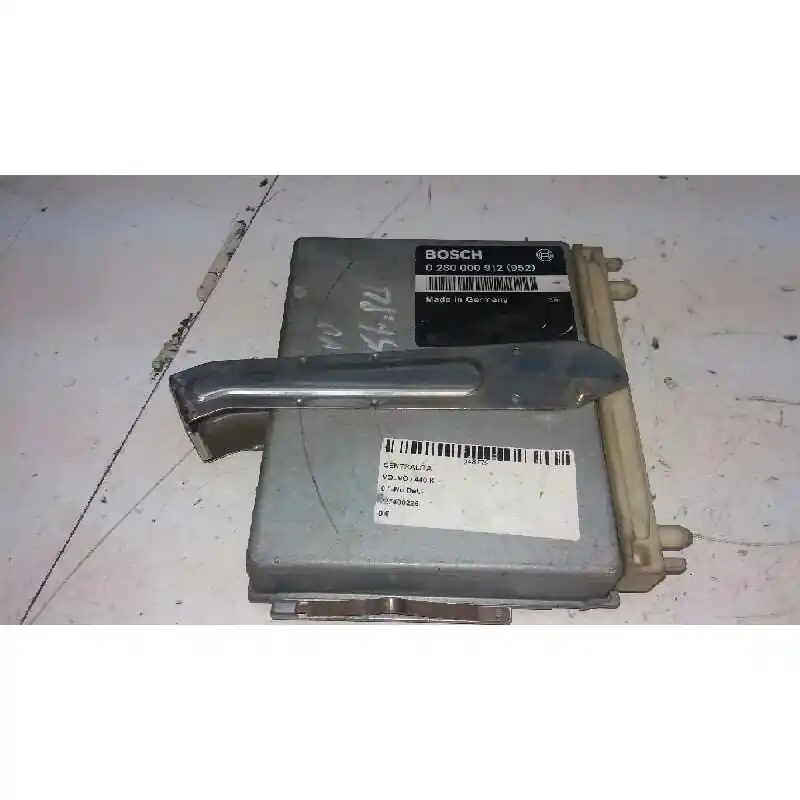 Promoción CENTRALITA MOTOR UCE 0280000912 48779 BOSCH