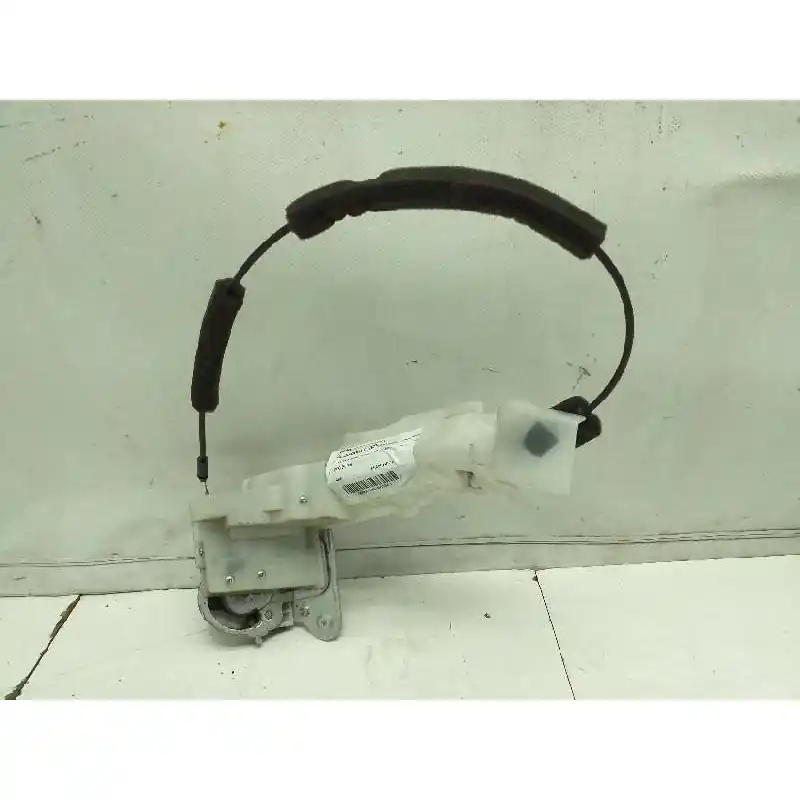 CERRADURA PUERTA TRASERA IZQUIERDA Disponible Ahora
